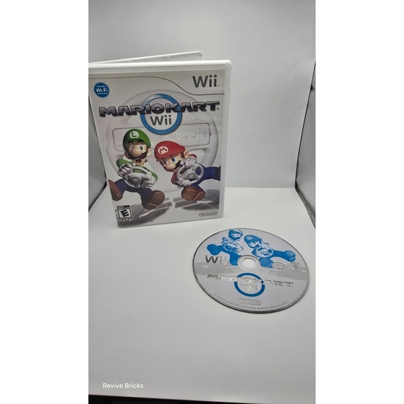 Mario Kart Wii (Nintendo Wii, 2008) Game and Case Tested and Working Great Cond. - Picture 1 of 7